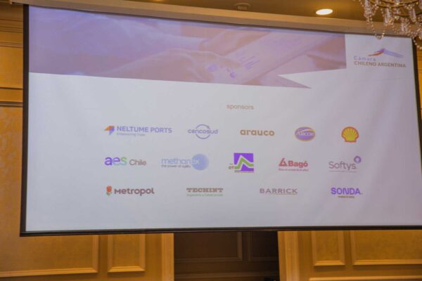 Desayuno-camara-chileno-argentina-9